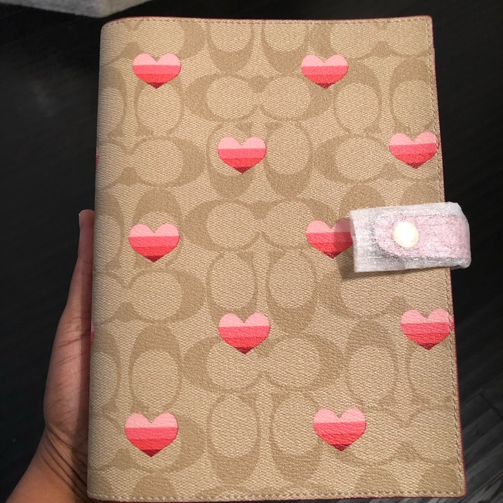 Coach notebook in signature canvas